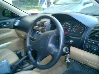 1998 Mitsubishi Galant Photos
