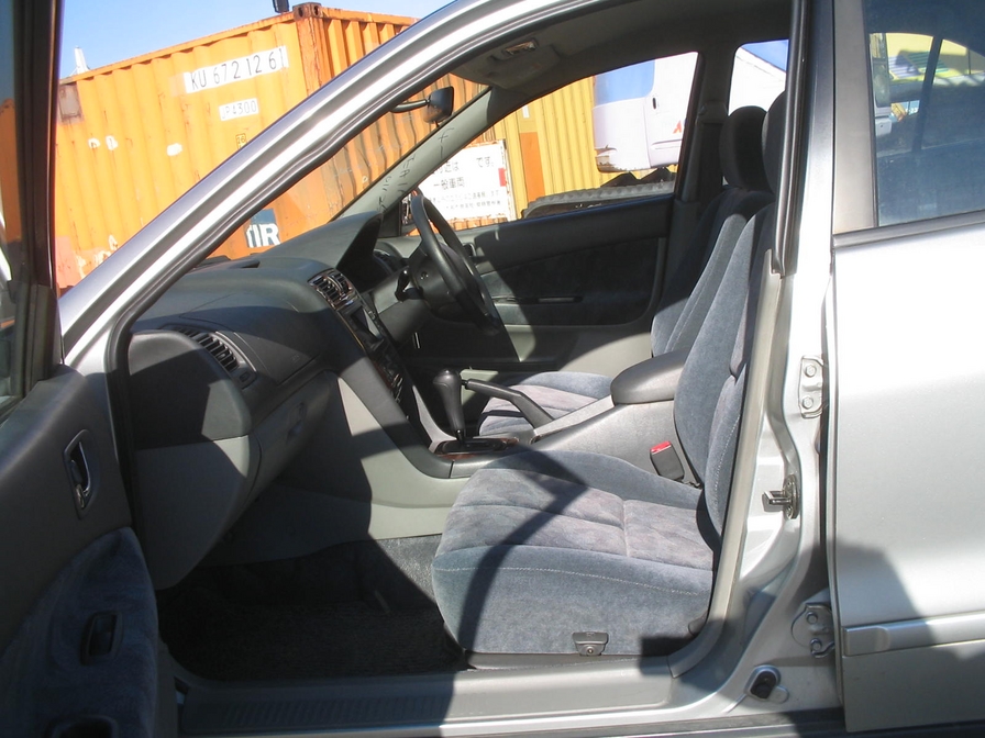 1998 Mitsubishi Galant Images