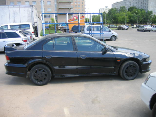 1998 Mitsubishi Galant Photos