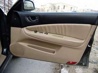 1998 Mitsubishi Galant Photos