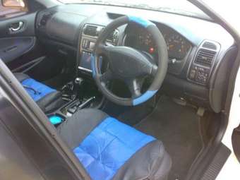 1998 Mitsubishi Galant Pictures