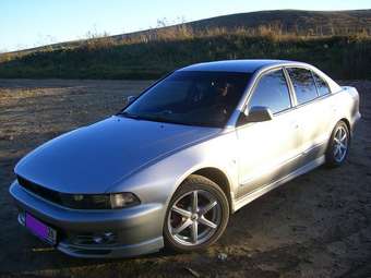 1998 Mitsubishi Galant Pictures