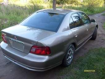 1998 Mitsubishi Galant Pictures