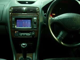 1998 Mitsubishi Galant Photos