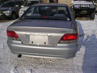 1998 Mitsubishi Galant Pictures