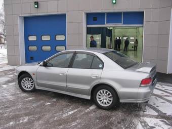 1998 Mitsubishi Galant Pictures