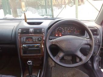 1998 Mitsubishi Galant Wallpapers