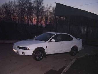 1998 Mitsubishi Galant Photos