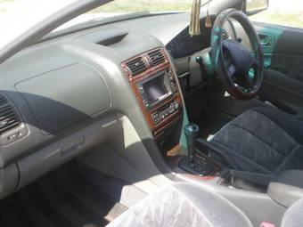 1998 Mitsubishi Galant Pictures
