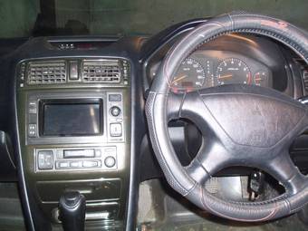 1998 Mitsubishi Galant Pictures
