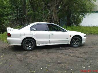 1998 Mitsubishi Galant Pictures