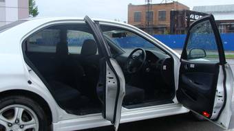 1998 Mitsubishi Galant Wallpapers