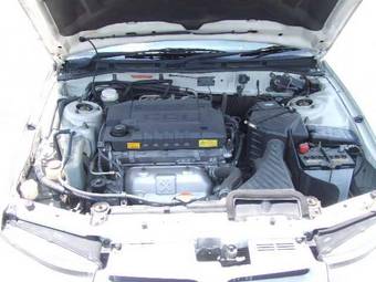 1998 Mitsubishi Galant Photos