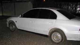 1998 Mitsubishi Galant Wallpapers