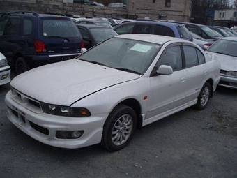 1998 Mitsubishi Galant Photos