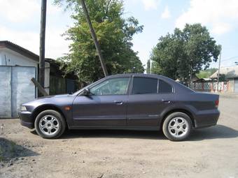 1998 Mitsubishi Galant Photos