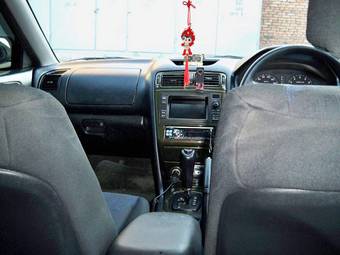 1998 Mitsubishi Galant Photos