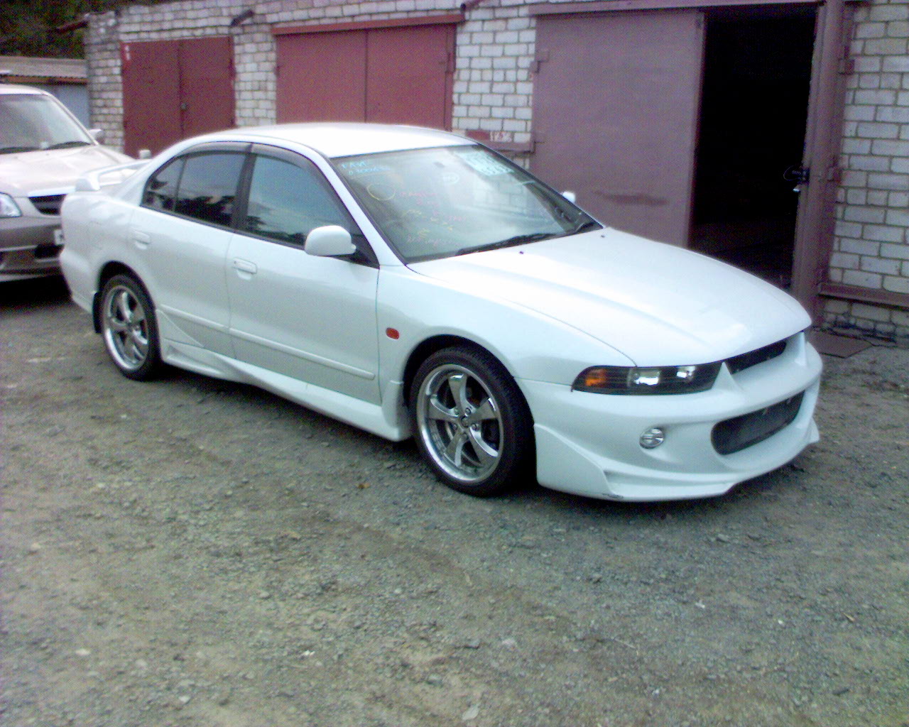 1999 Mitsubishi Galant