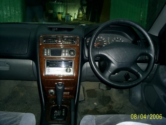 Mitsubishi Galant