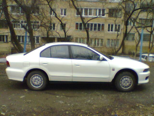 1999 Mitsubishi Galant