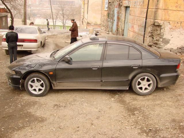 1999 Mitsubishi Galant