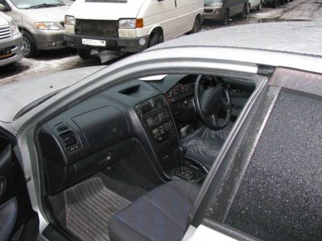 1999 Mitsubishi Galant