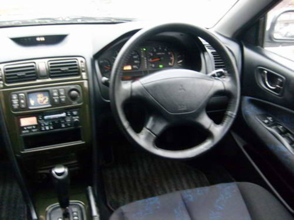 1999 Mitsubishi Galant