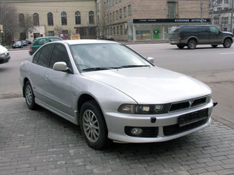 1999 Mitsubishi Galant Photos