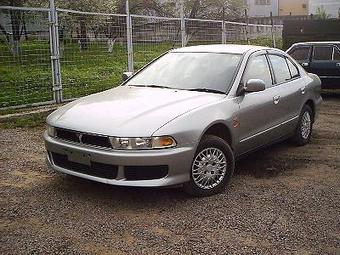 1999 Mitsubishi Galant Photos