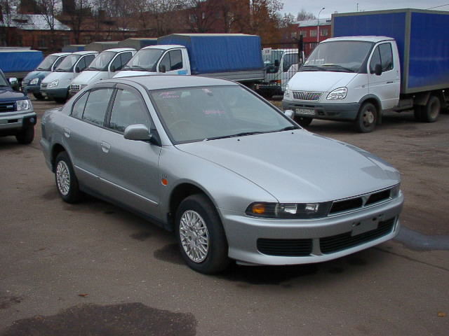 1999 Mitsubishi Galant Photos