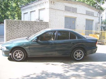 1999 Mitsubishi Galant Pics