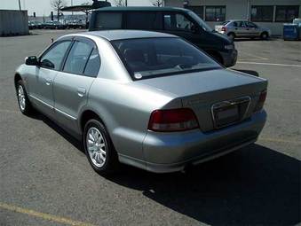 1999 Mitsubishi Galant Photos