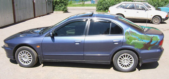 1999 Mitsubishi Galant Photos