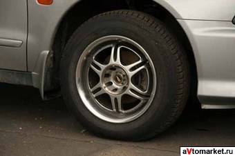 1999 Mitsubishi Galant Wallpapers