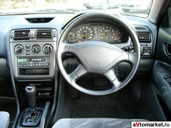 1999 Mitsubishi Galant Wallpapers