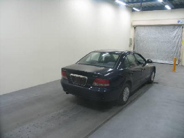 1999 Mitsubishi Galant Photos