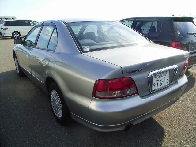 1999 Mitsubishi Galant Pictures