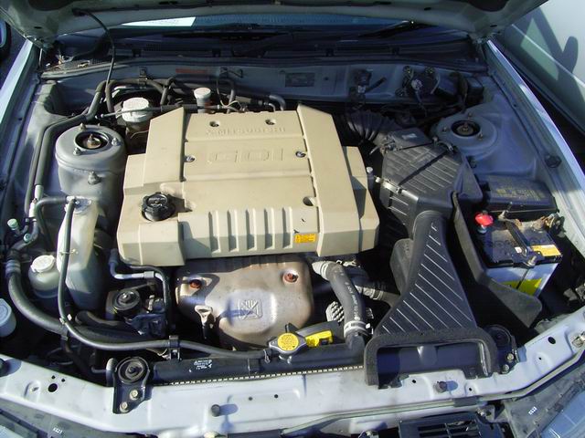 1999 Mitsubishi Galant Photos