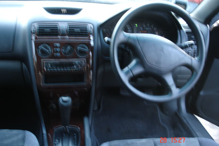 1999 Mitsubishi Galant Pics