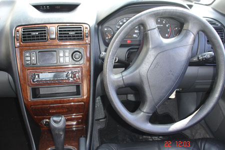 1999 Mitsubishi Galant Pictures