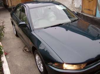 1999 Mitsubishi Galant Pictures