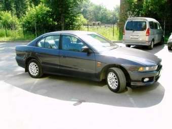 1999 Mitsubishi Galant Pics