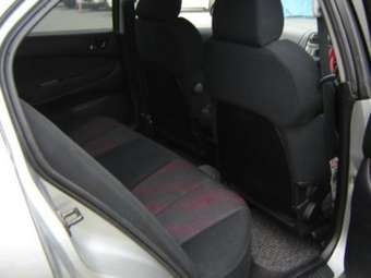 1999 Mitsubishi Galant Pictures