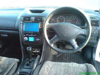 1999 Mitsubishi Galant Photos