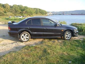 1999 Mitsubishi Galant Pictures