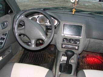 1999 Mitsubishi Galant Pictures