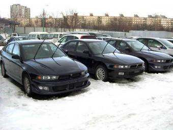 1999 Mitsubishi Galant Pictures