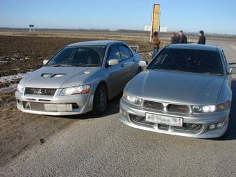 1999 Mitsubishi Galant Pictures