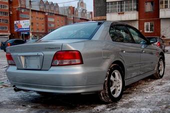 1999 Mitsubishi Galant Pictures