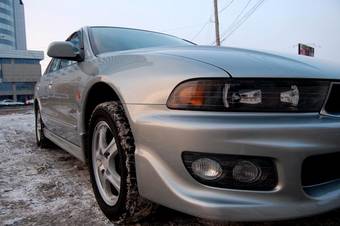 1999 Mitsubishi Galant Photos